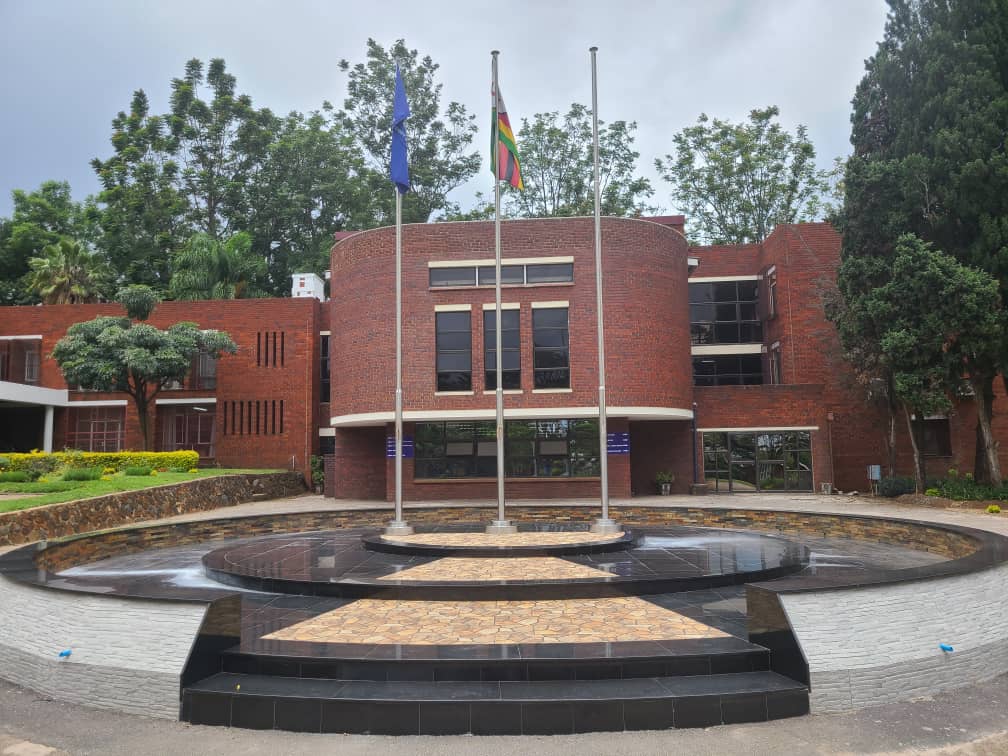 Flag inscription and branding by Enginove